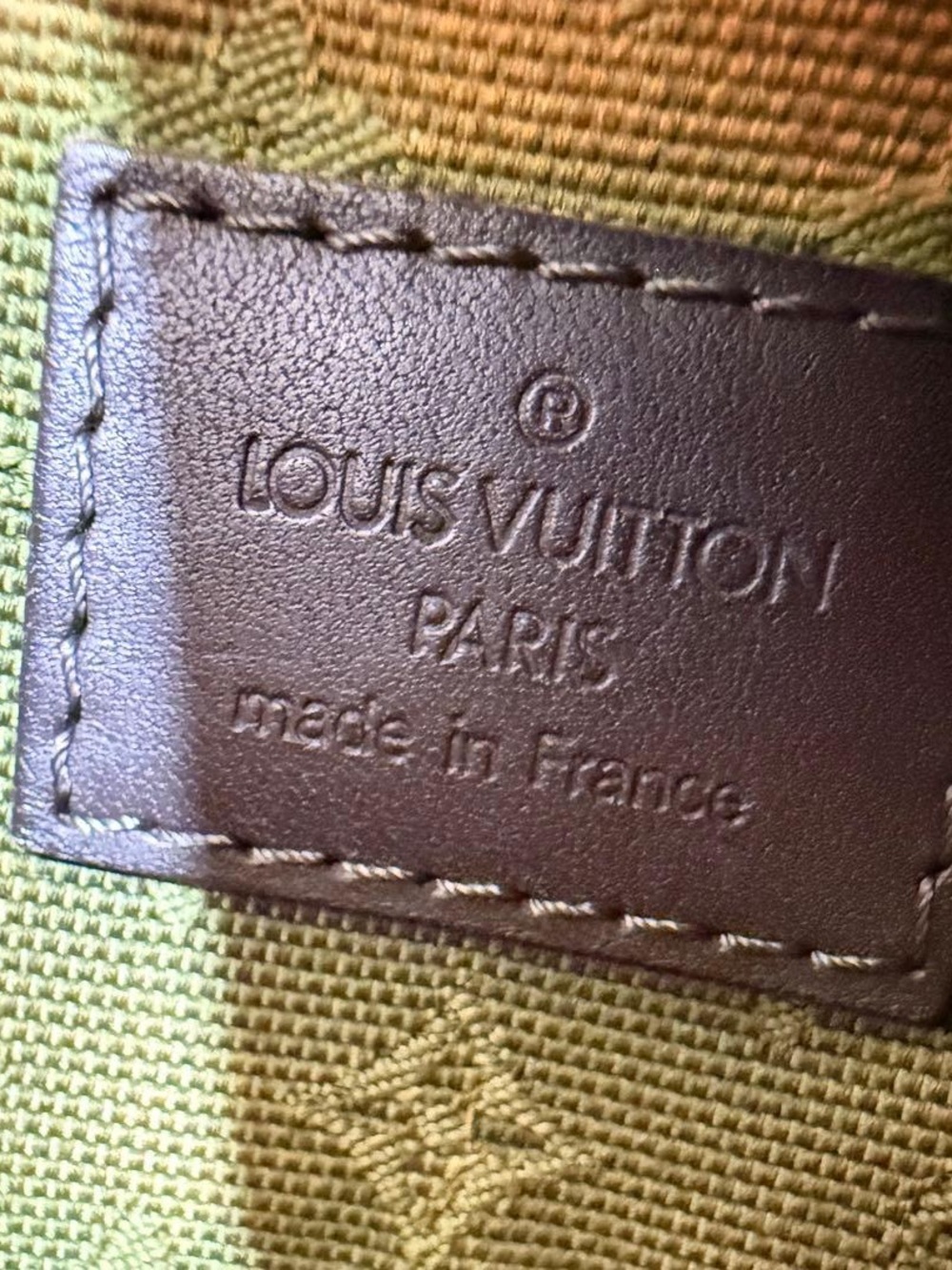 Louis Vuitton Green Ombre Shoulder Bag with Front Pocket and Brown Trim - Picture 6 of 12